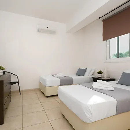 Neraida - 2bed Walk To Kalamies דירה פרוטאראס