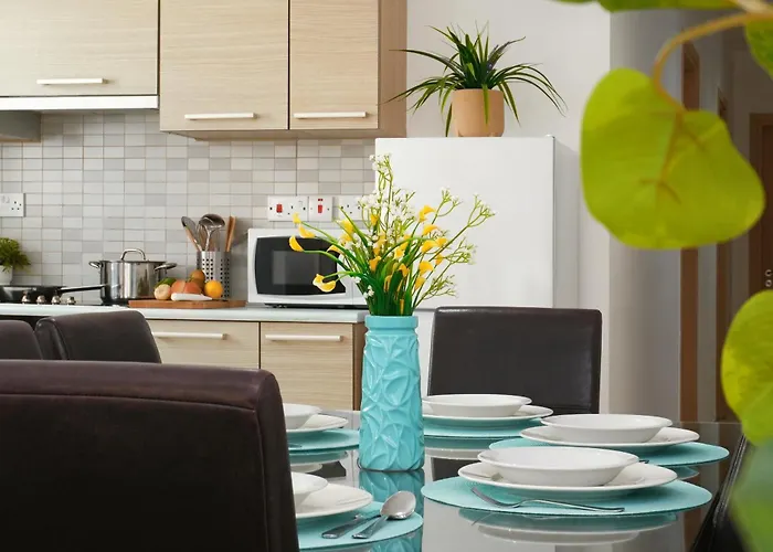 Neraida - 2bed Walk To Kalamies Appartamento Protaras