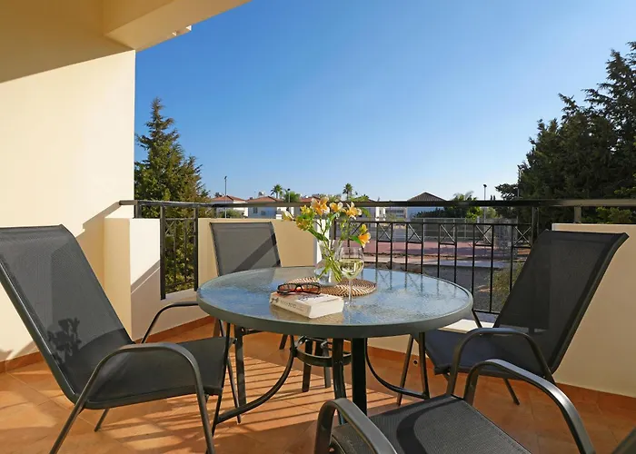 Neraida - 2bed Walk To Kalamies Appartement *